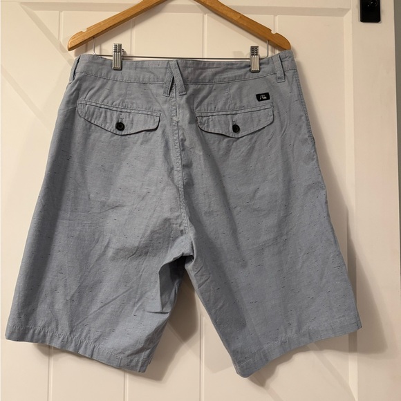 NWT Quiksilver Men’s Shorts Light Blue Size 36 - Picture 3 of 5